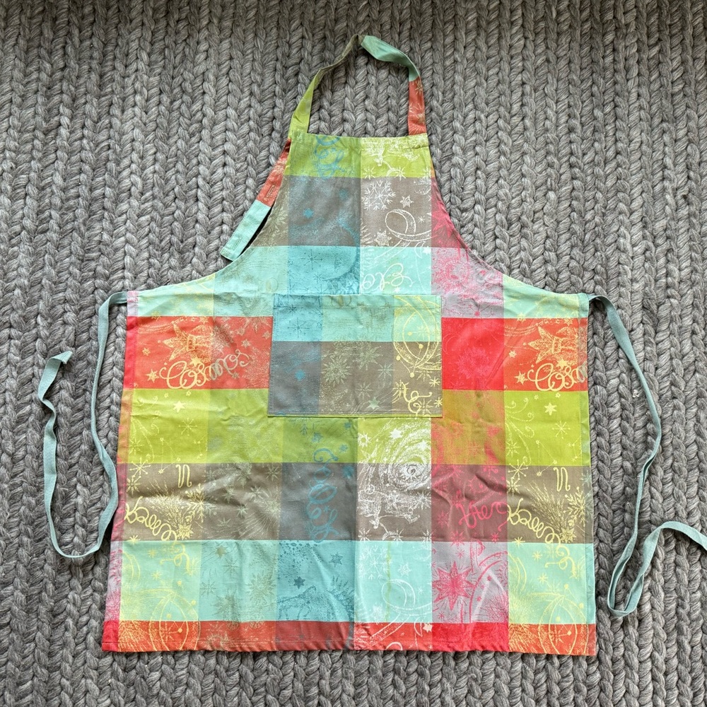 Garnier-Thiebaut coated cotton apron